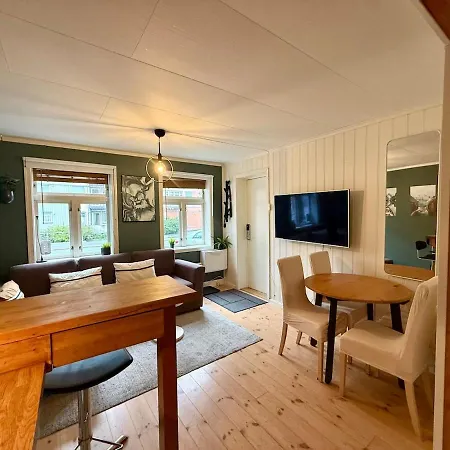 Rustic Retreat Apartment, & Free Parking ! Τρόντχαϊμ